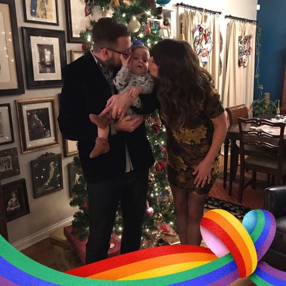 Meet your Posher, Danielle - Picture 1 of 2